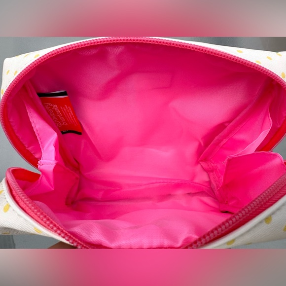 Strawberry Shortcake🍓Cosmetic Bag - Picture 5 of 7